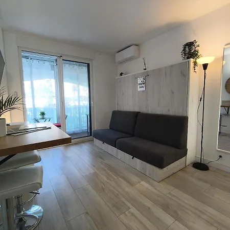 Apartman Woodbay - Clim, Wi-fi, Hyper Center